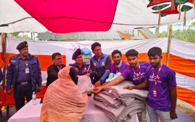 বাগেরহাটে ধ্রুবতারা যুব উন্নয়ন ফাউন্ডেশনের শীতবস্ত্র বিতরণ